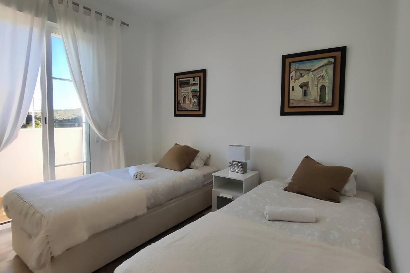 Atico Familiar Vistas Al Mar Appartement Manilva Buitenkant foto